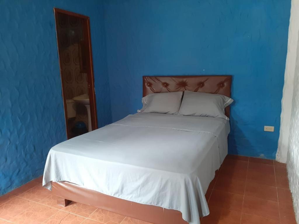 Hostal Eco-Aventura Montanita Ngoại thất bức ảnh